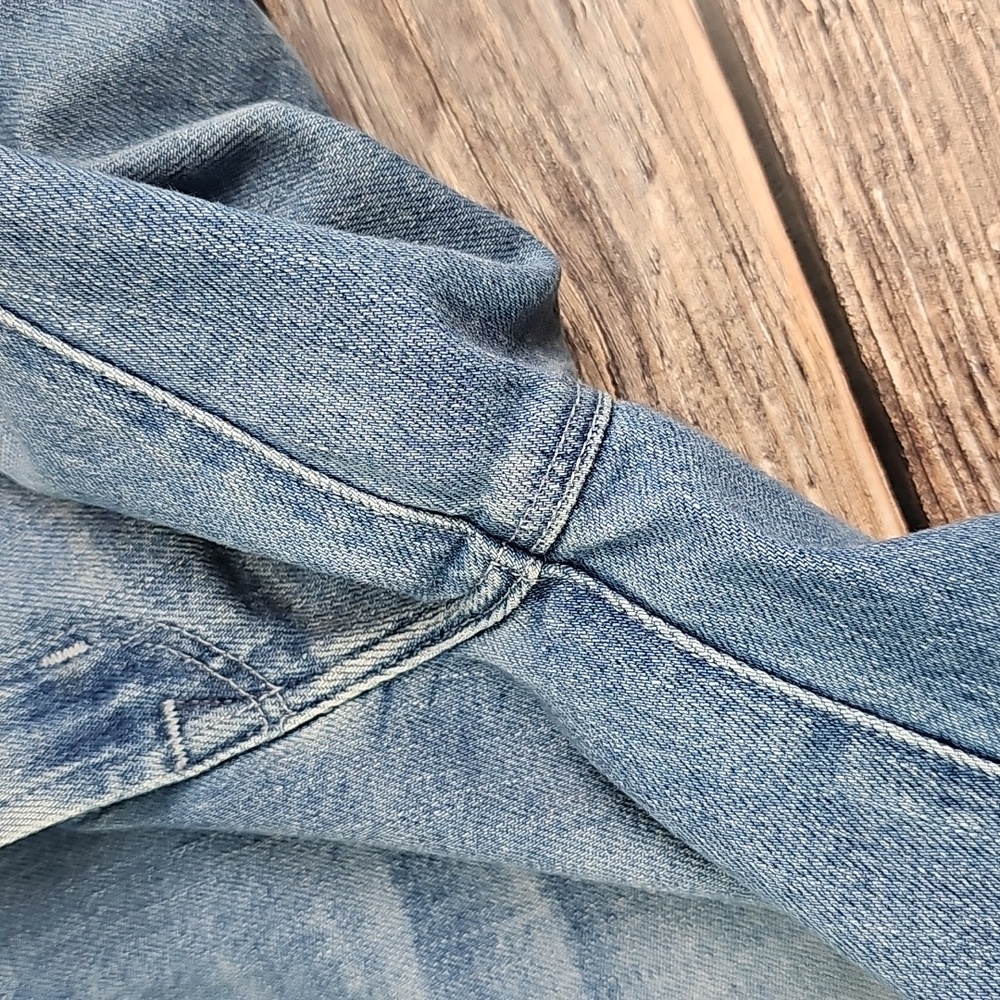 NEW J BRAND SELENA MID-RISE FRAYED BOOT-CUT CROPPED JEANS - Picture 8 of 14